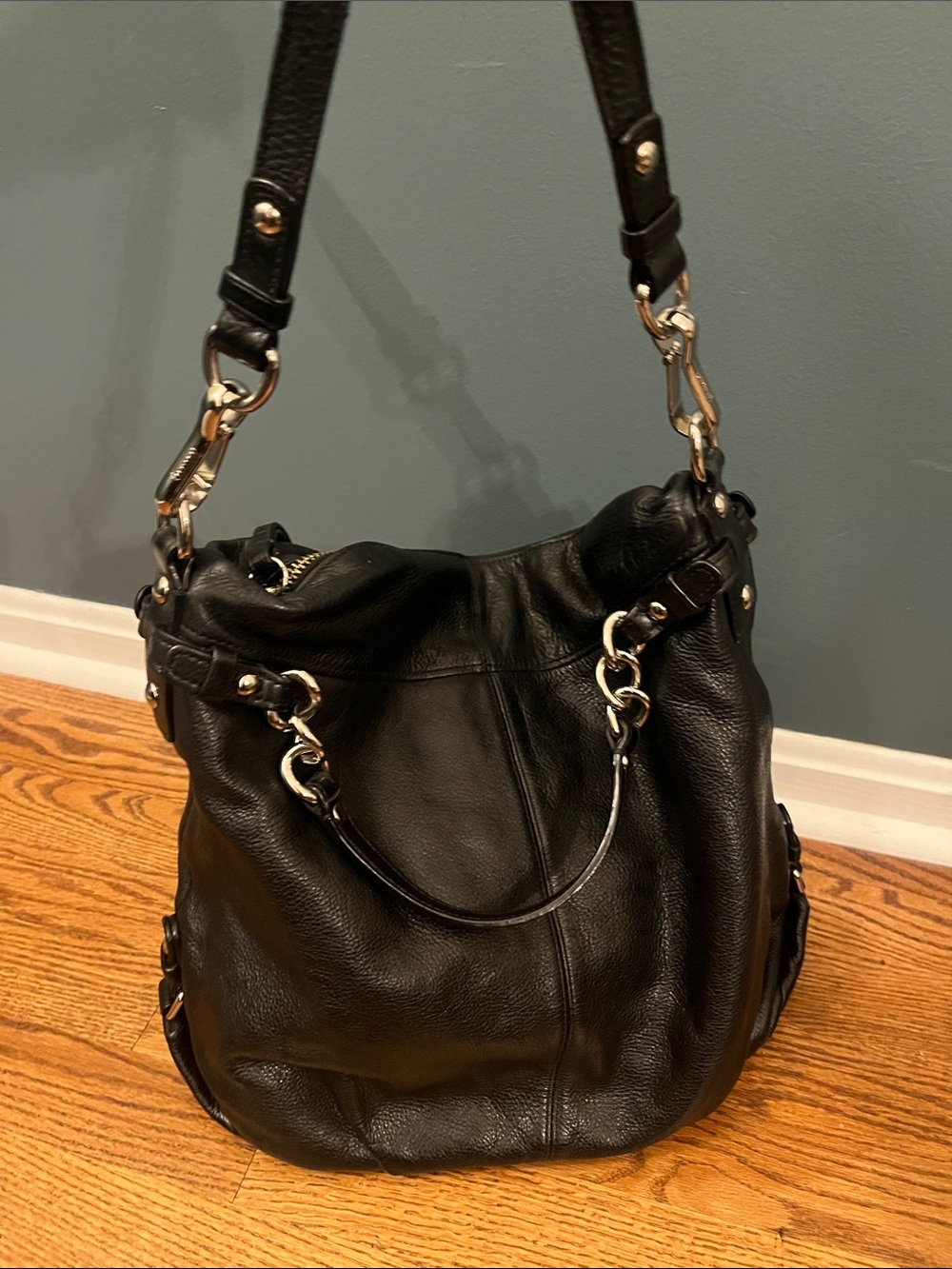Coach Brooke Hobo E0993-14141 Pebbled Black Leather Shoulder Bag 12x13x5in